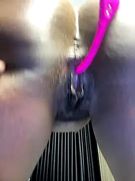 Random_cummer live sex cam