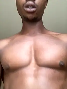 eyoItsRiley live sex cam