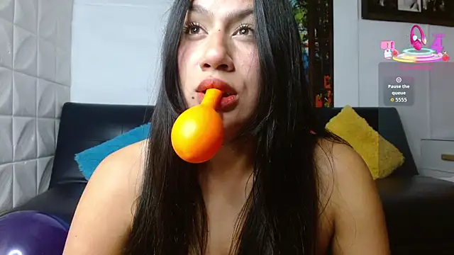 gigi_gilt_ live sex cam