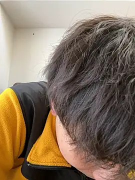 yuuki8910 live sex cam