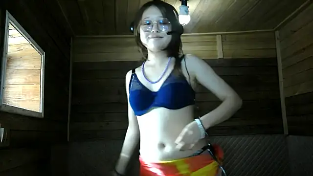 AiCress live sex cam