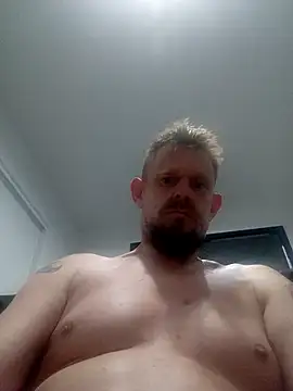Skody31 live sex cam