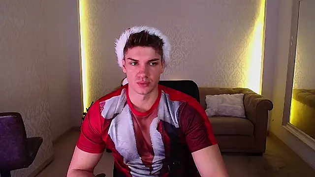 MaxKaiden live sex cam