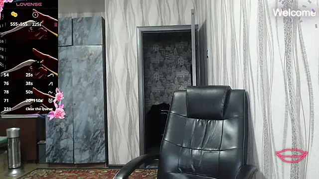 Yevgeshka-Milashka live sex cam