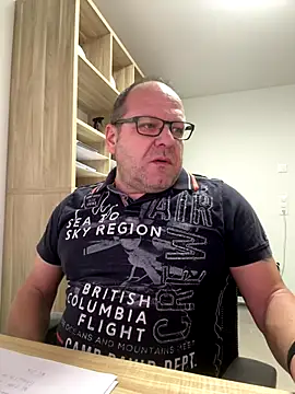 coupleLatinaLovers live sex cam