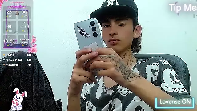 ttimy_x_boy live sex cam