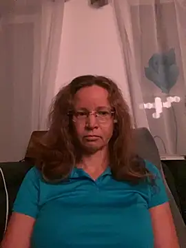 AnnikaRose live sex cam