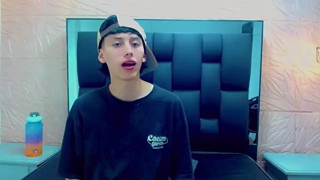 thaigo_twink38 live sex cam