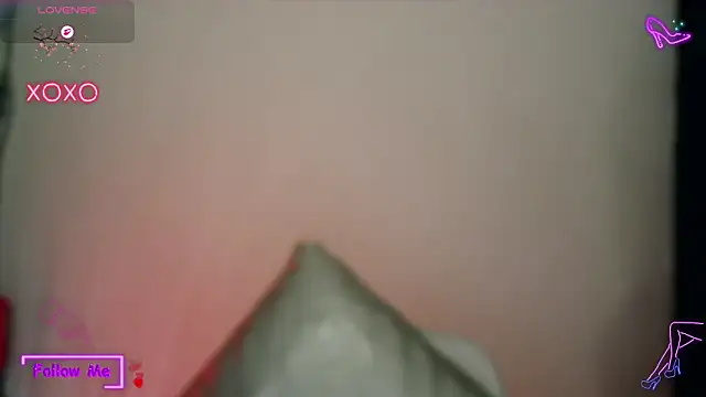 LauGrayJ live sex cam