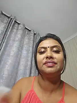Indian_GlowingMiax live sex cam