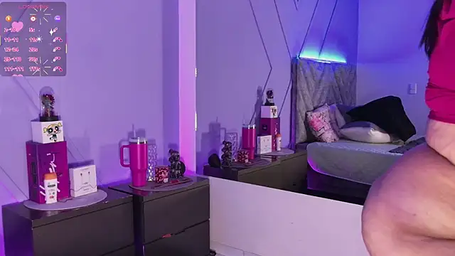 emmajohnss live sex cam