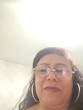 Kamila70 live sex cam