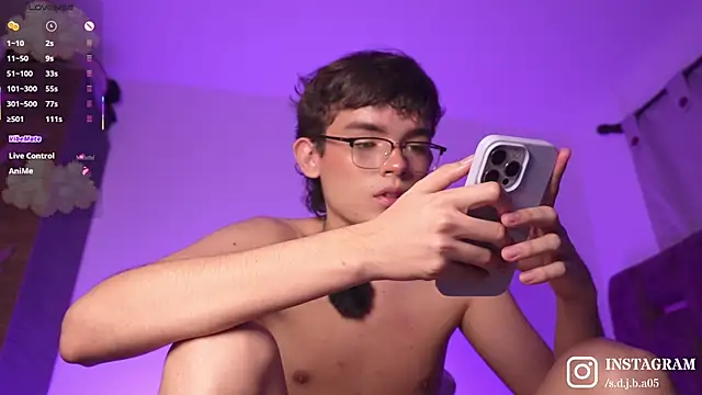 Angelo_018 live sex cam