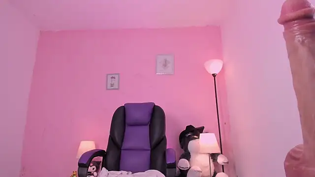 LiaaMoretzz live sex cam