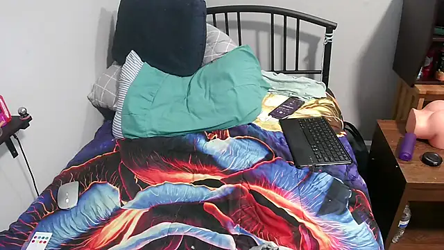 Boogieflex1 live sex cam