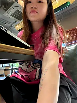 Emily_9xx live sex cam