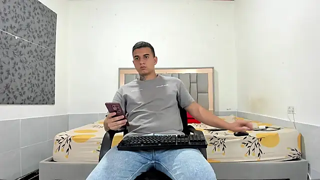 simookeler live sex cam