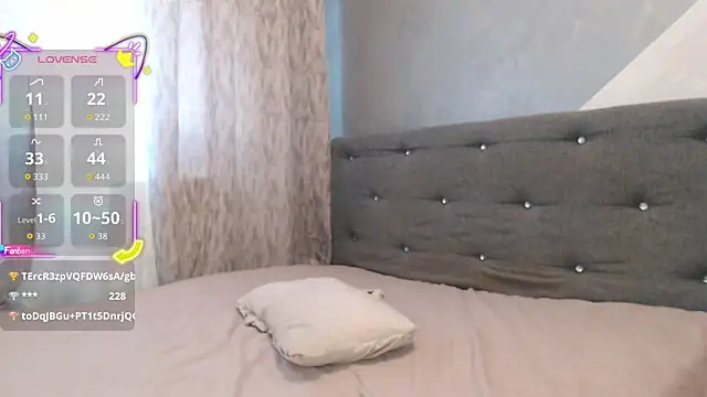 sassy_sandra live sex cam