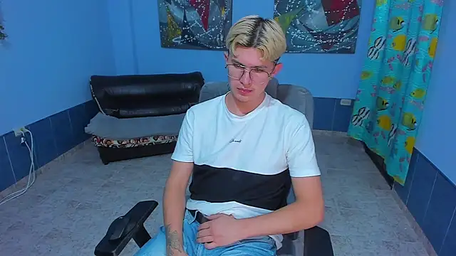 patrik_027 live sex cam