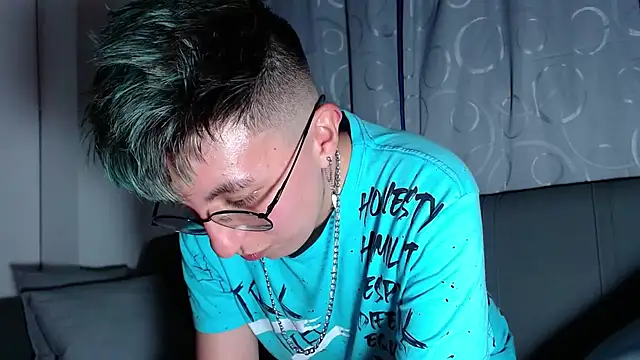 Sexyboy_666 live sex cam