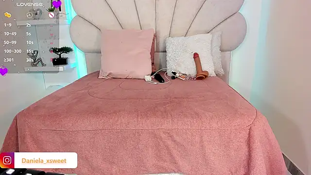 Danielaangelina live sex cam