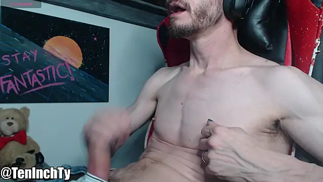 teninchty live sex cam