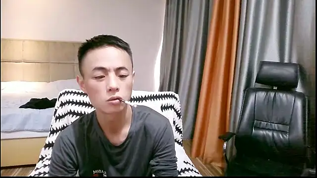 Tsia-Die live sex cam