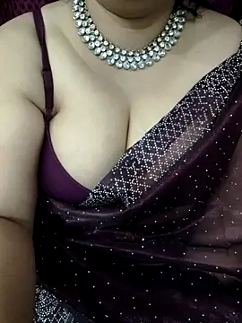 janvi_100 live sex cam