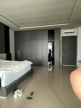 Nura_n_Sarah live sex cam