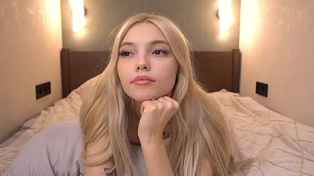 norakisses live sex cam