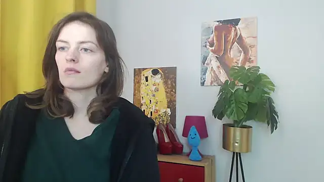 juicyNadine live sex cam