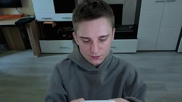 angryzan live sex cam