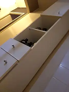 Guitccch live sex cam