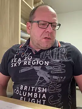 coupleLatinaLovers live sex cam