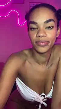 Cammgirlmii live sex cam