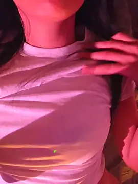 aloneathome live sex cam