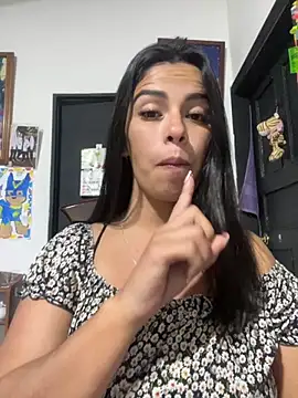 Nathaly_12 live sex cam