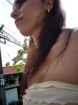 Izabella_Bella live sex cam