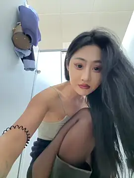 so-linger live sex cam