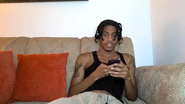 BlackBullTitus live sex cam