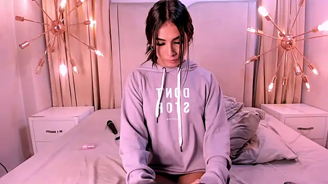 rubyrouge__ live sex cam