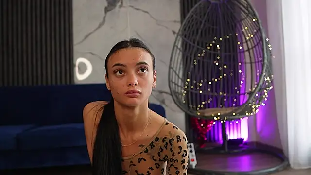 RachelRavee live sex cam