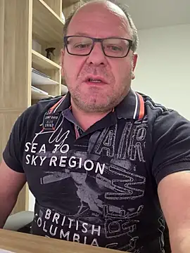 coupleLatinaLovers live sex cam