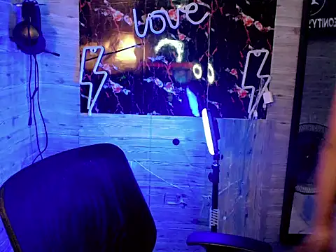 Maria_TopLady1996 live sex cam