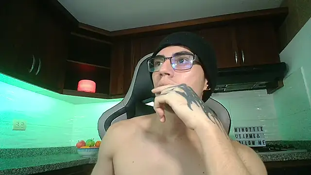 eren_jeager live sex cam