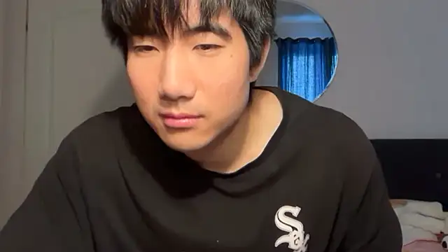 jungcock3210 live sex cam