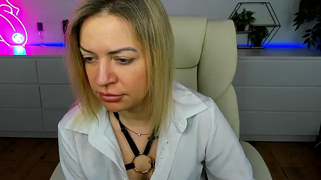 Anna_Snows live sex cam