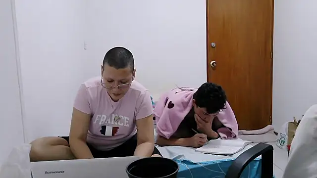 luxandracon23 live sex cam