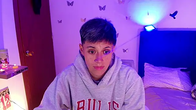 spicyferny live sex cam