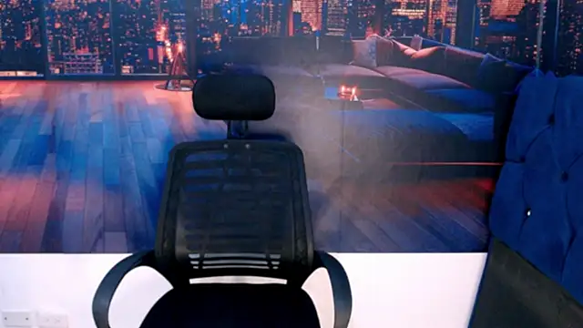 RomeoMillerr live sex cam